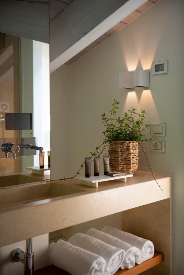 C-Rooms Cremella Exterior photo